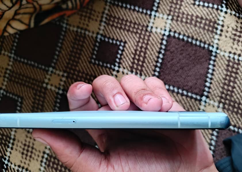 Google Pixel 7a 2