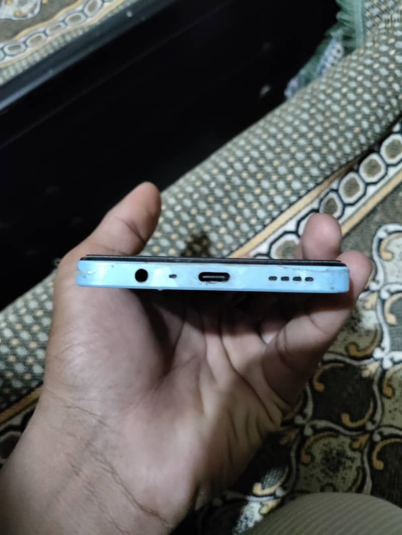 Realme Note 50 4