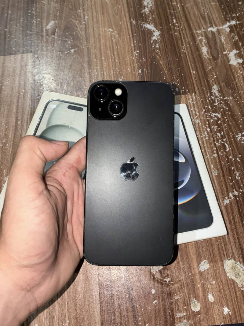 iPhone 15 plus 1
