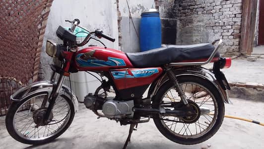 HONDA CD70 2004 MODEL