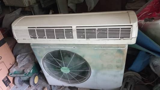 LG  Ac /18,000 btu. non inverter.