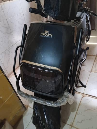 crown firefly scooty/electric bike