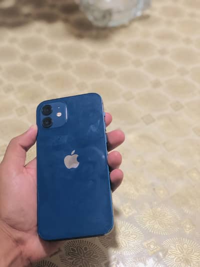 Apple iPhone 12
