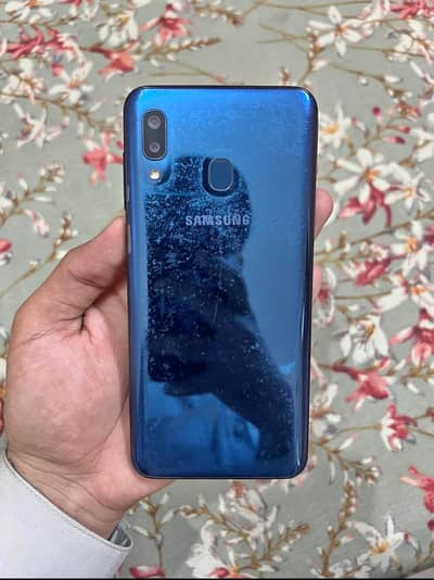 Samsung Mobile A20