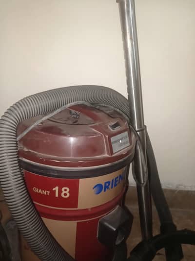 Non-Working Vacuum Cleaner – For Parts or Repair