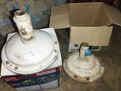 2 Ceiling Fan for sale never opened or repair 100% working condition