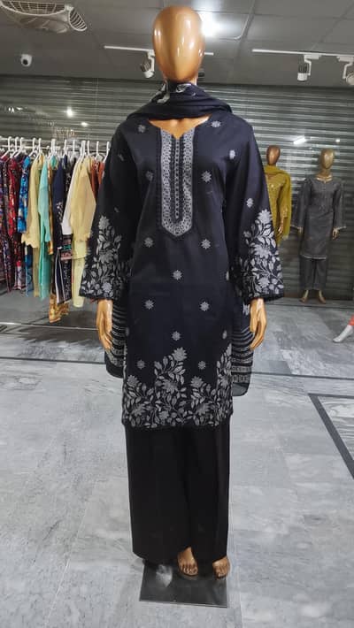 stitched printed doria lawn