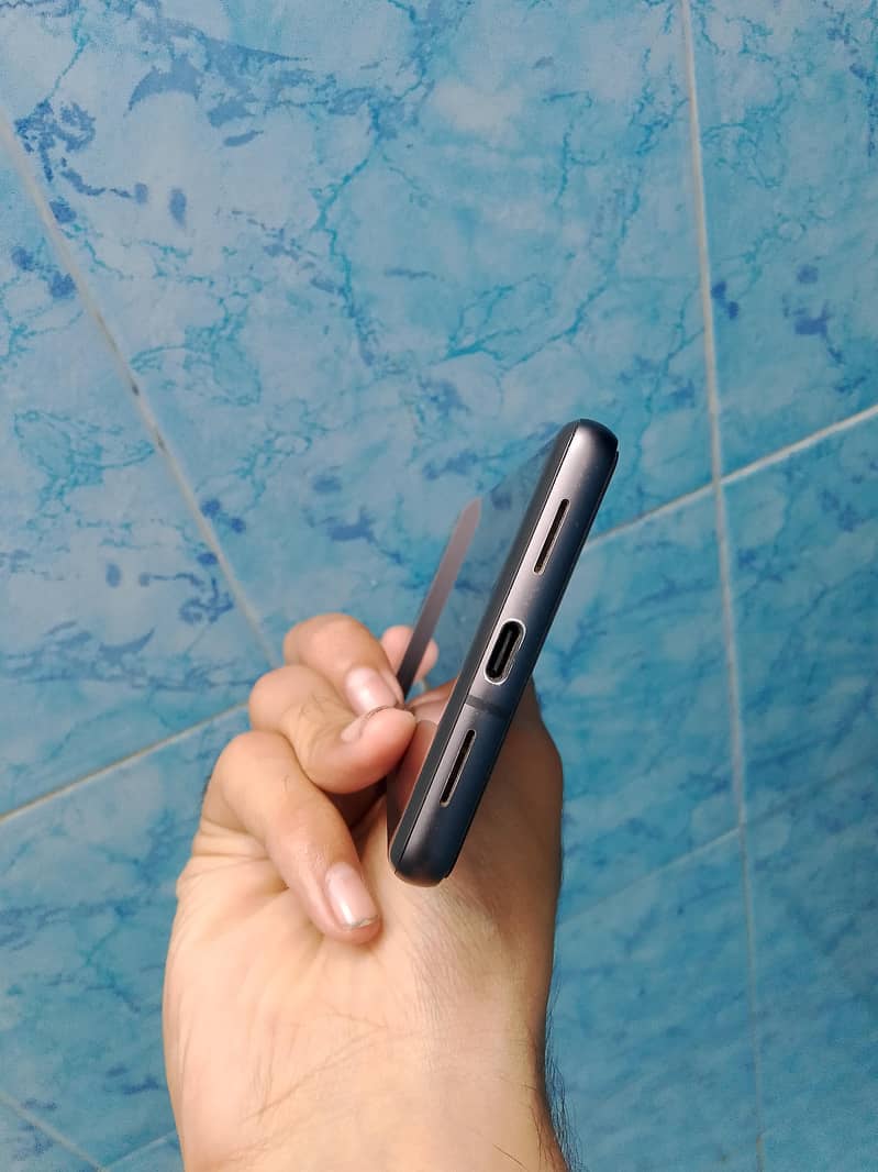 Google Pixel 7 5