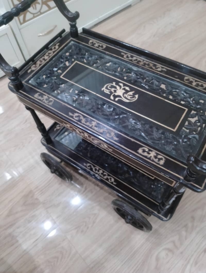 serving trolley 1