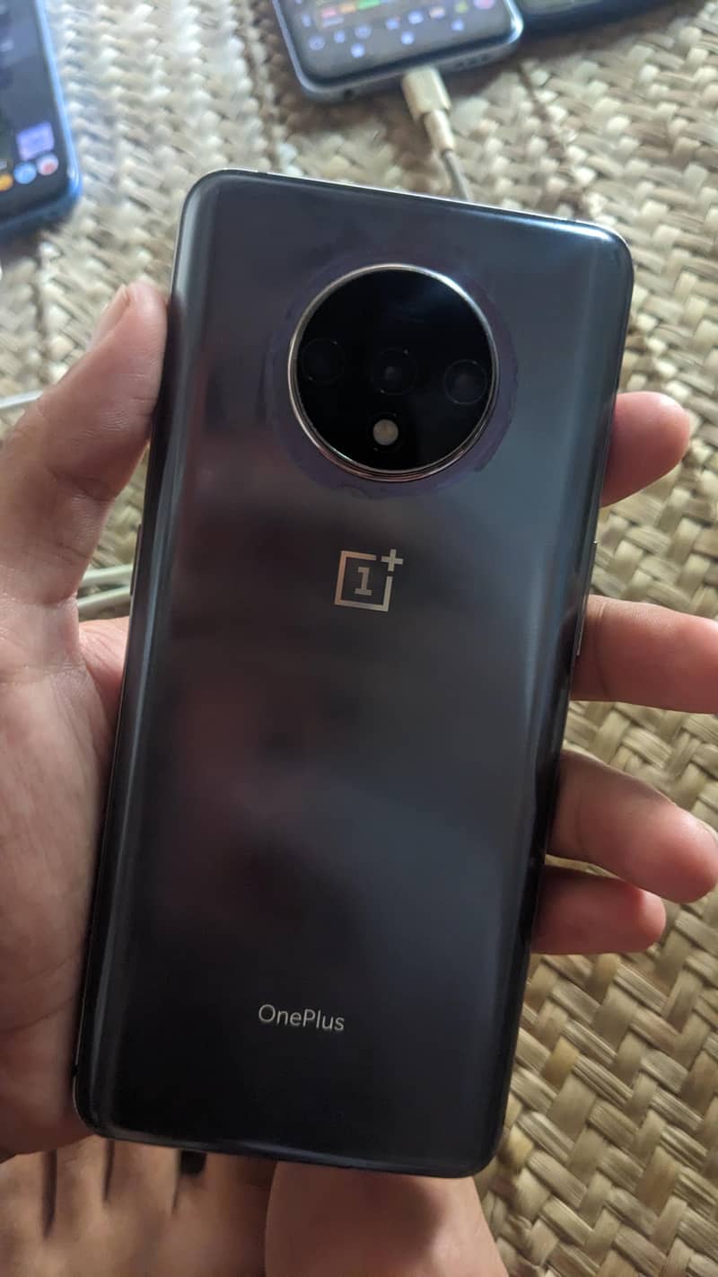 One Plus 7T 4