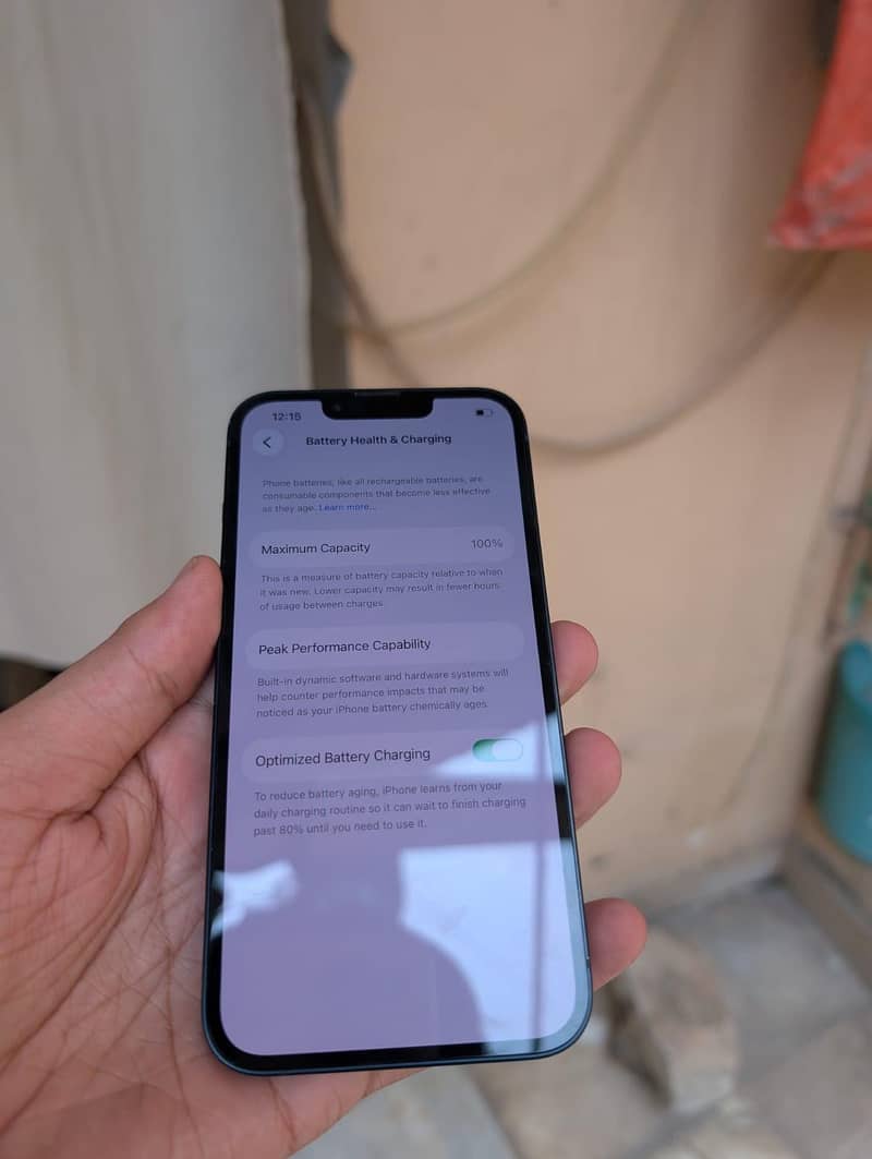 Apple iPhone 14 3