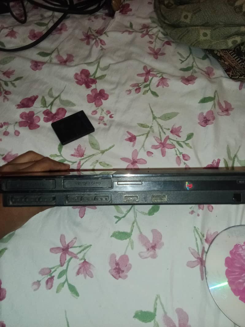 ps2 with controller  5