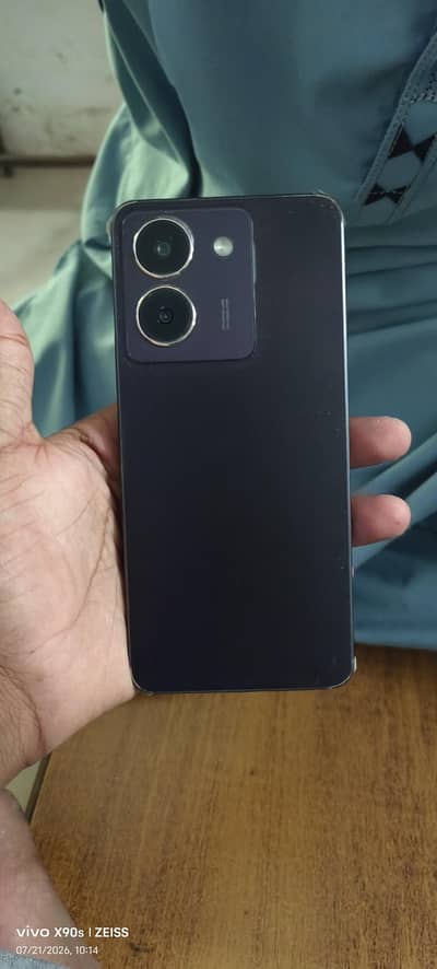 vivo Y27s.  03088562430. condition 10/10 all okay exchange posible.