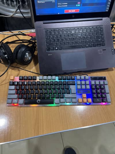 Gaming Membrane Rgb Keyboard + faulty mouse included