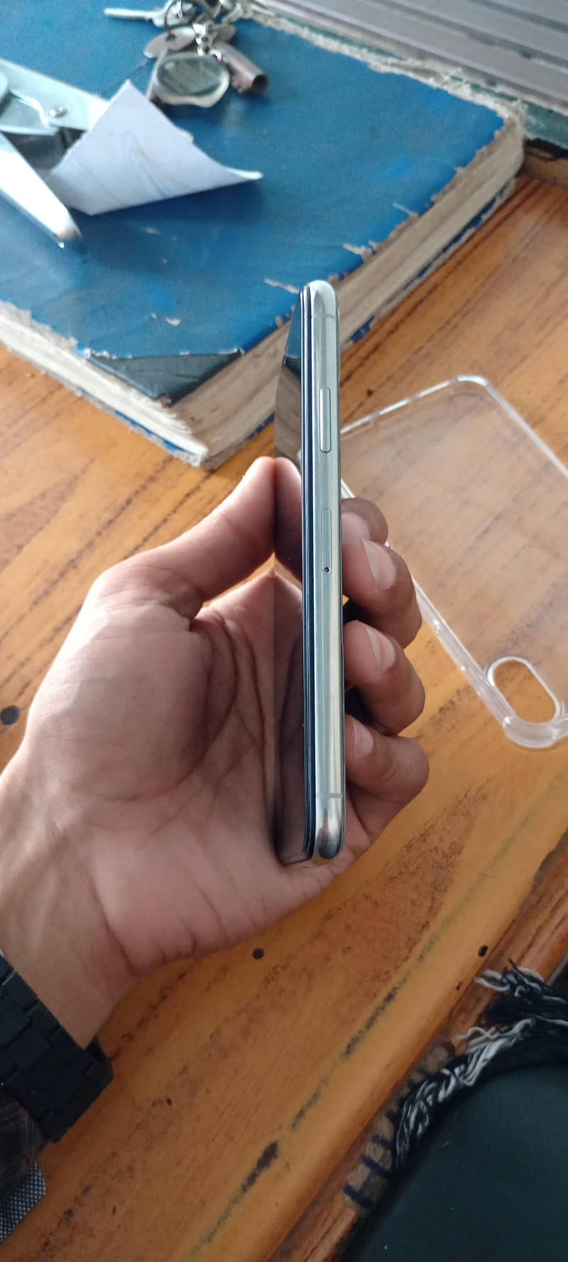 Apple iPhone X 6