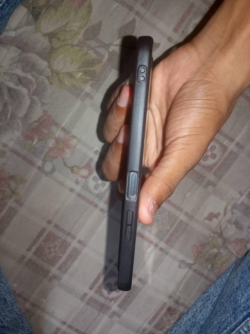 Itel S25 1