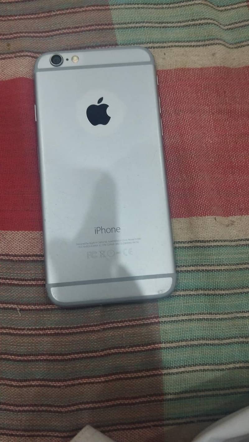 Apple iPhone 6 3
