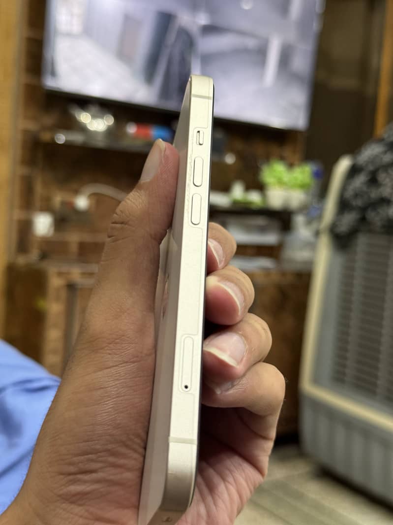 Iphone 13 Pta 4