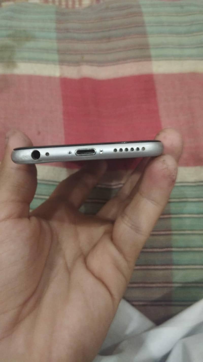 Apple iPhone 6 2