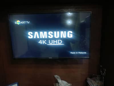 Samsung led for sale in new condition