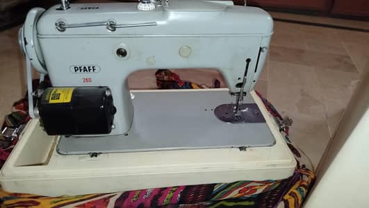 PFAFF 260 SEWING AND PEKO MQCHINE