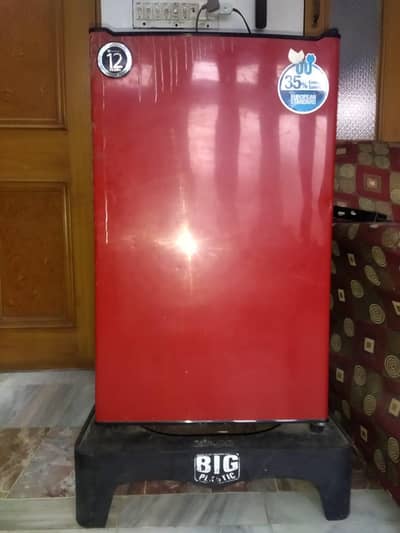 Dawlance Room Fridge Best condition