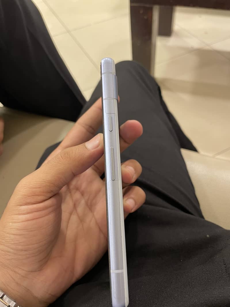 Google Pixel 7a 2