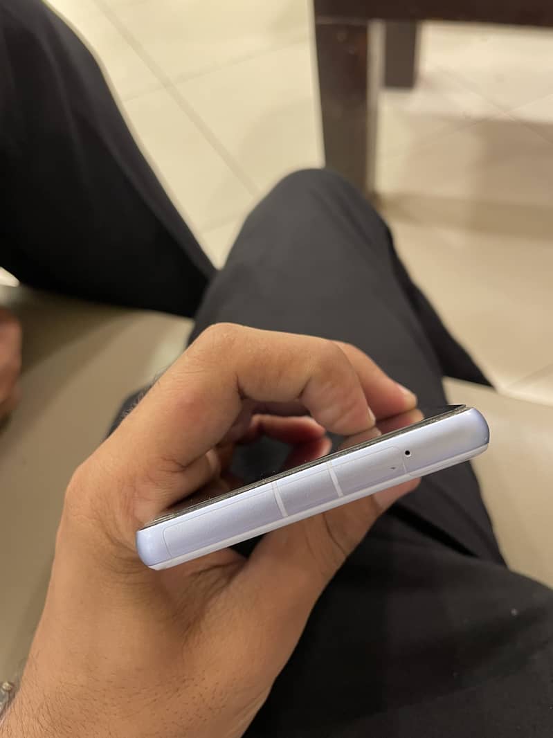 Google Pixel 7a 4