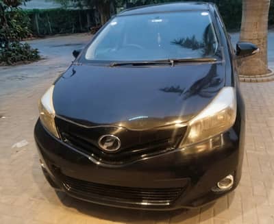 Toyota Vitz 2012 fully Maintained 1000cc