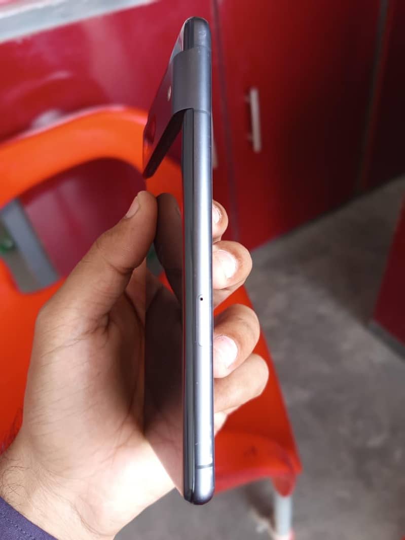 Google Pixel 7 3