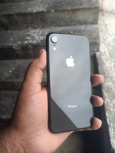 Apple iPhone XR