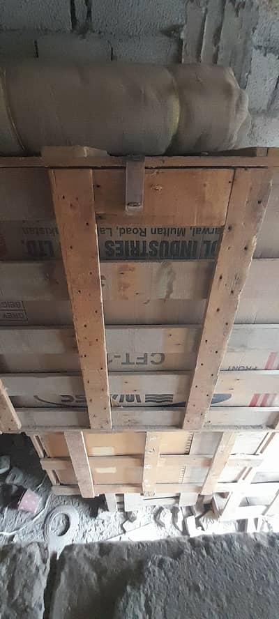 Solid Wooden Packing Box for Shifting for sale