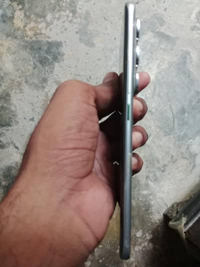Infinix Hot 6 Pro plus edge  bilkul new mobile 10 ,/10 box charger