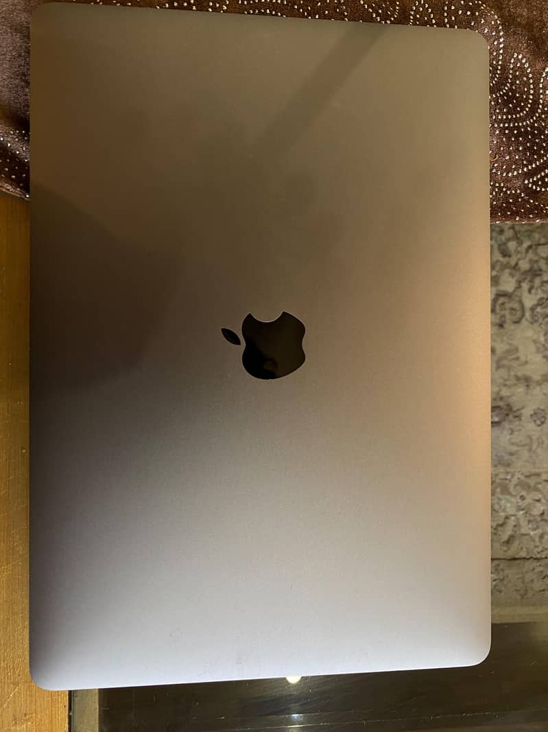 MacBook Pro 1