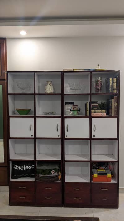Pair of Wooden Bookshelves / Premium Sheesham Wood Edge (2 Pieces)