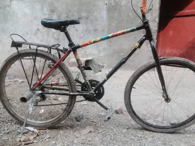 *Cycle in Good Condition - Ready to Ride - Shahdara*