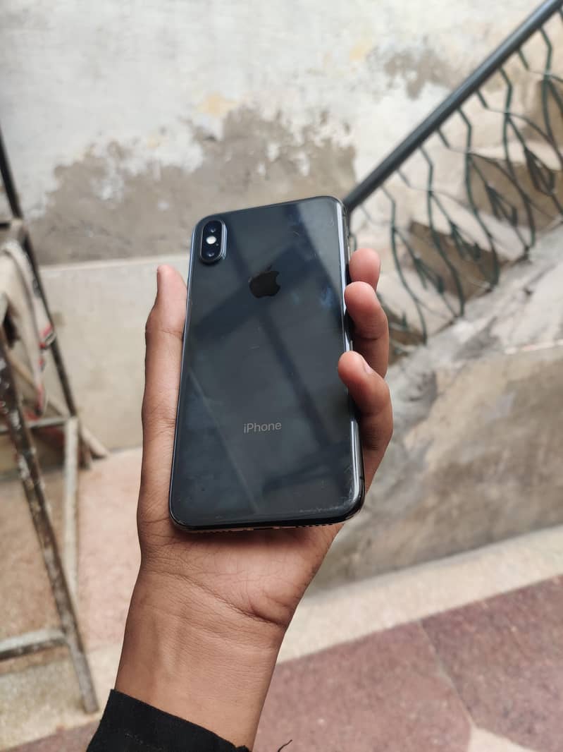 Apple iPhone X 0