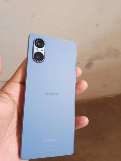 Sony 5 V