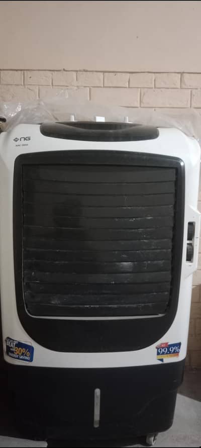 Air cooler for sale 1 season chala hua ha new condition location 03009