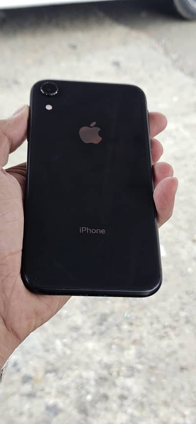 Apple iPhone XR