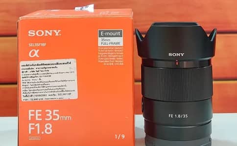 Sony 35mm 1.8 Complete Box Lush