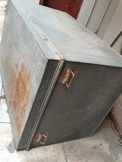 IRON PAITI
