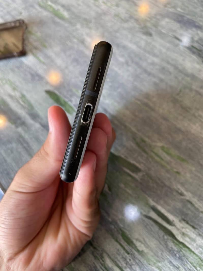 Google Pixel 6 5