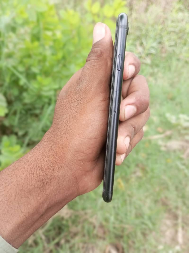 Apple iPhone 7 5