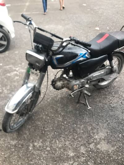 United motorcycle  2013 model China good condition