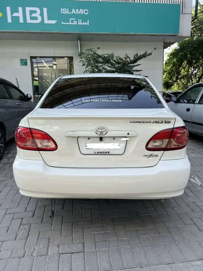 Toyota Corolla Altis 2005