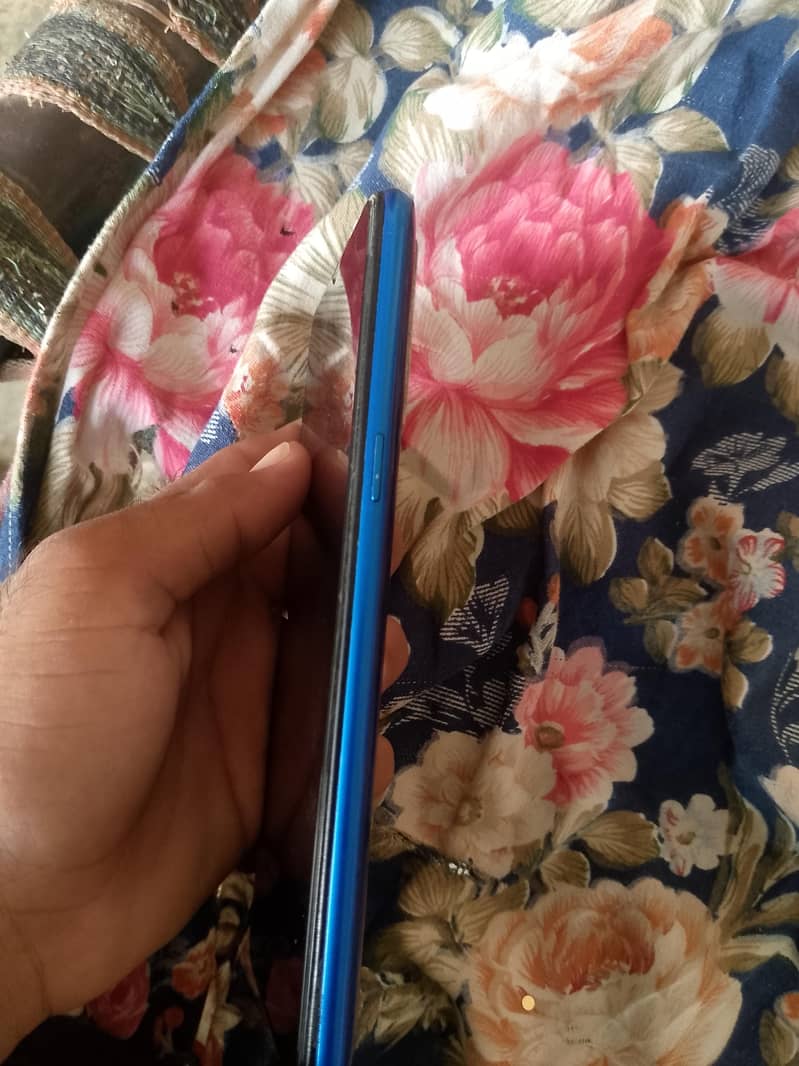 Realme 5 3