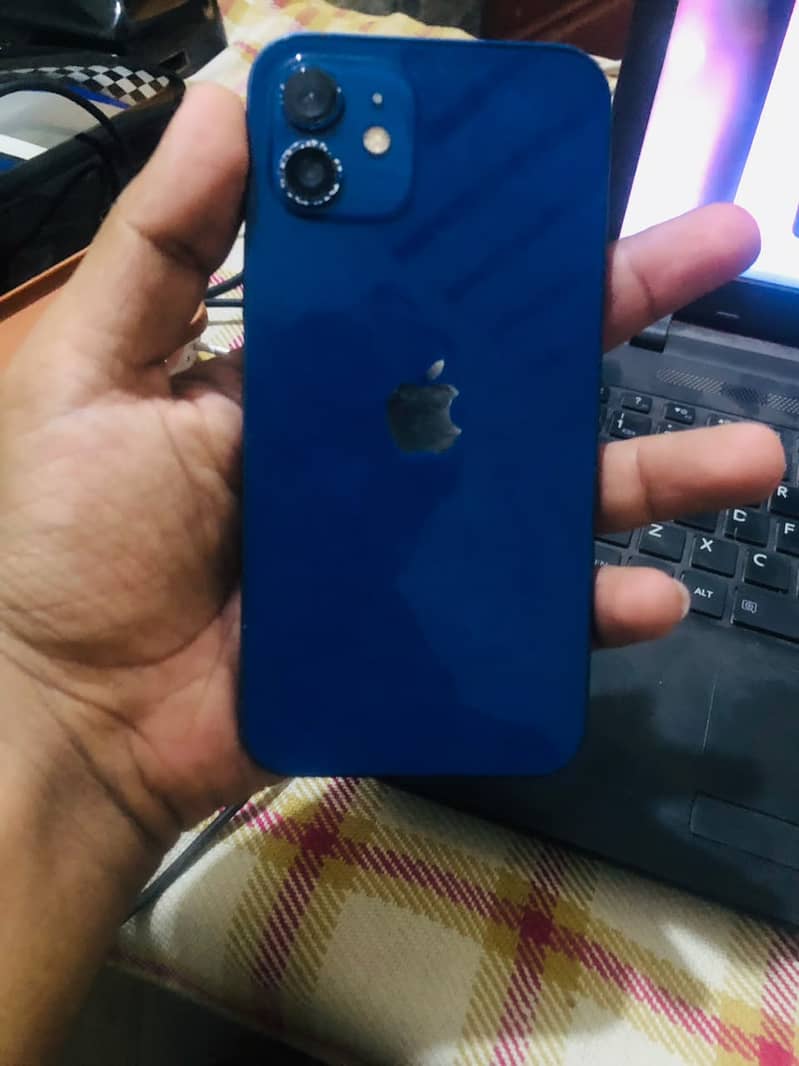 Apple iPhone 12 1