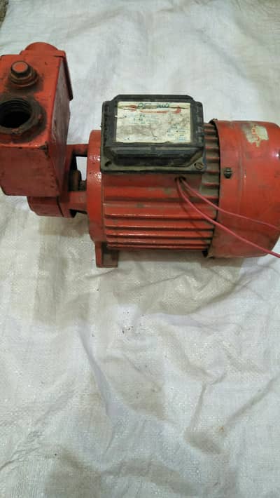 Water wecum motor  0.5  h p