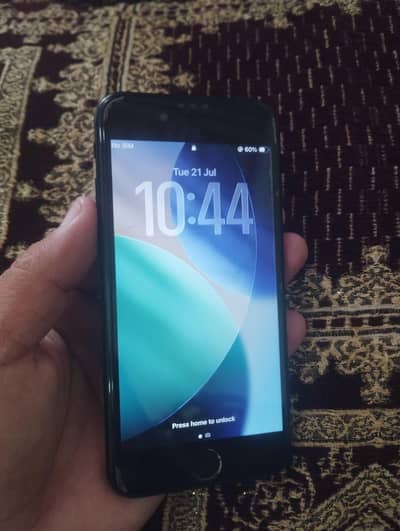 Apple iPhone SE2020